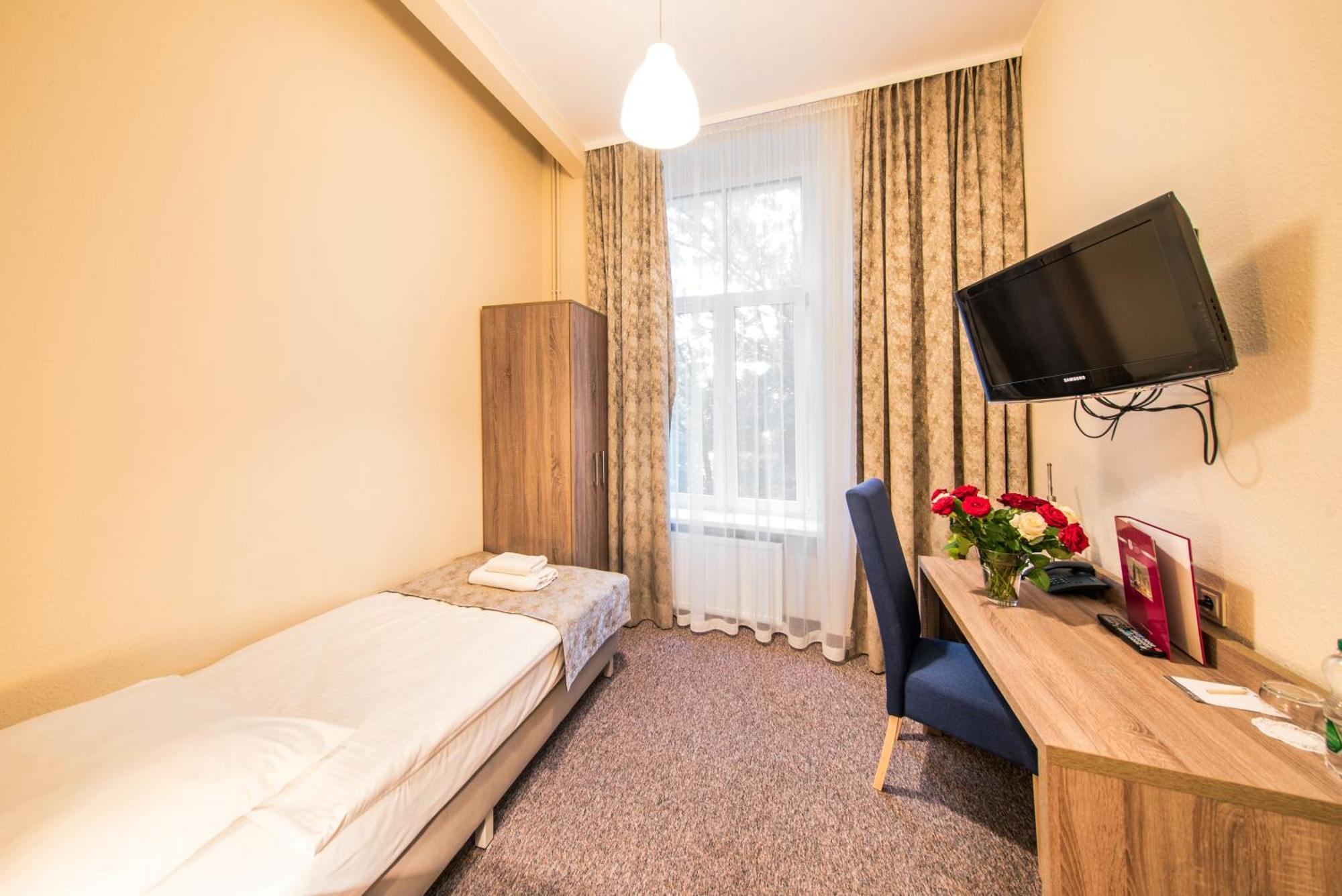 Superior Single Room,1602956500:JPEG