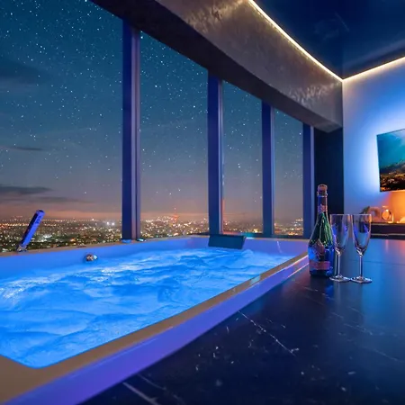 Apartamenty Sky Tower Z Jakuzzi Przy Oknie By Bqqk-3